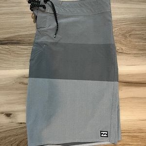 Mens Billabong swim trunks